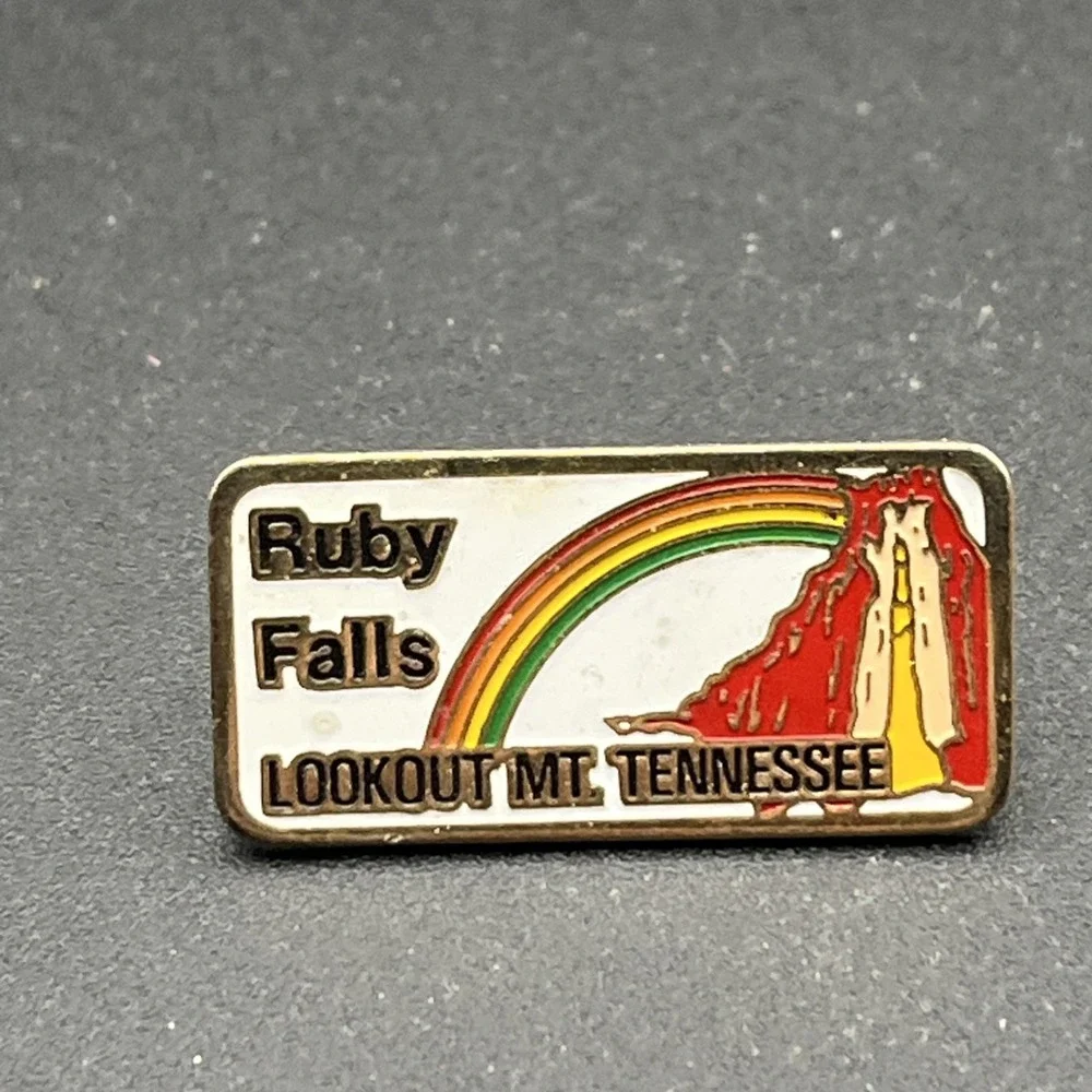 Ruby Falls Lookout Mountain Tennessee United States Of America Lapel Hat Pin‎